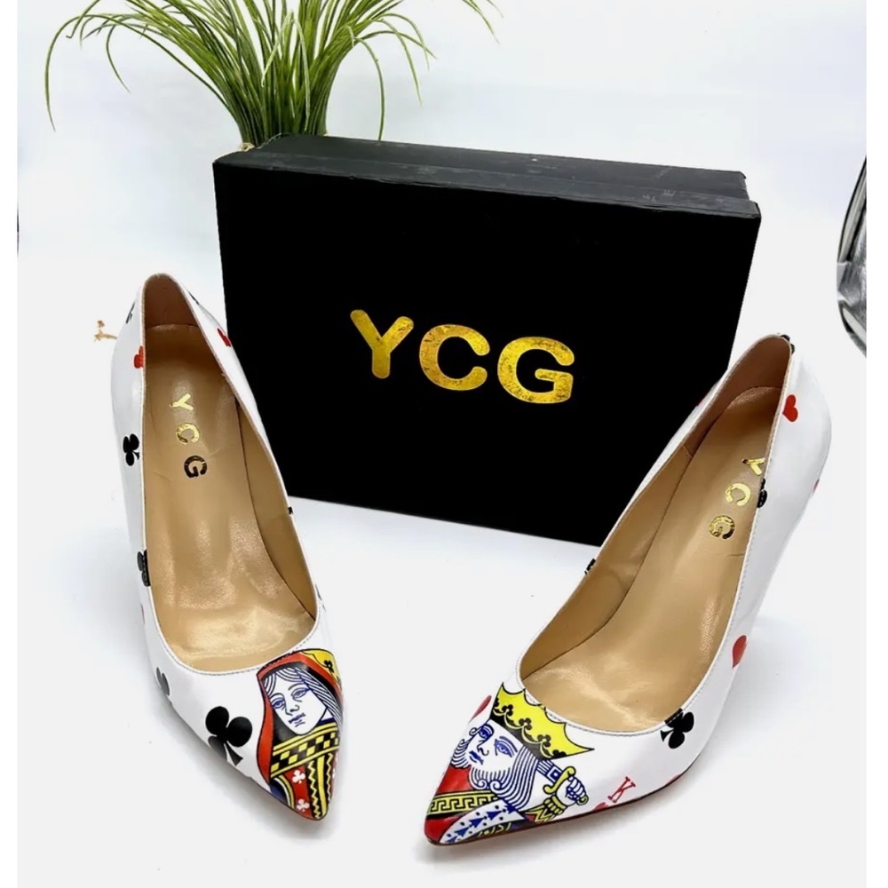 Queen and king YCG heels perfect for the Halloween season!